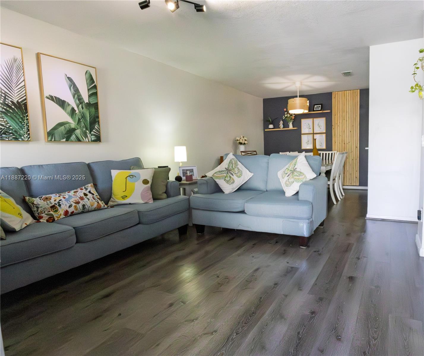 PALM POINT SEC 1 - Residential