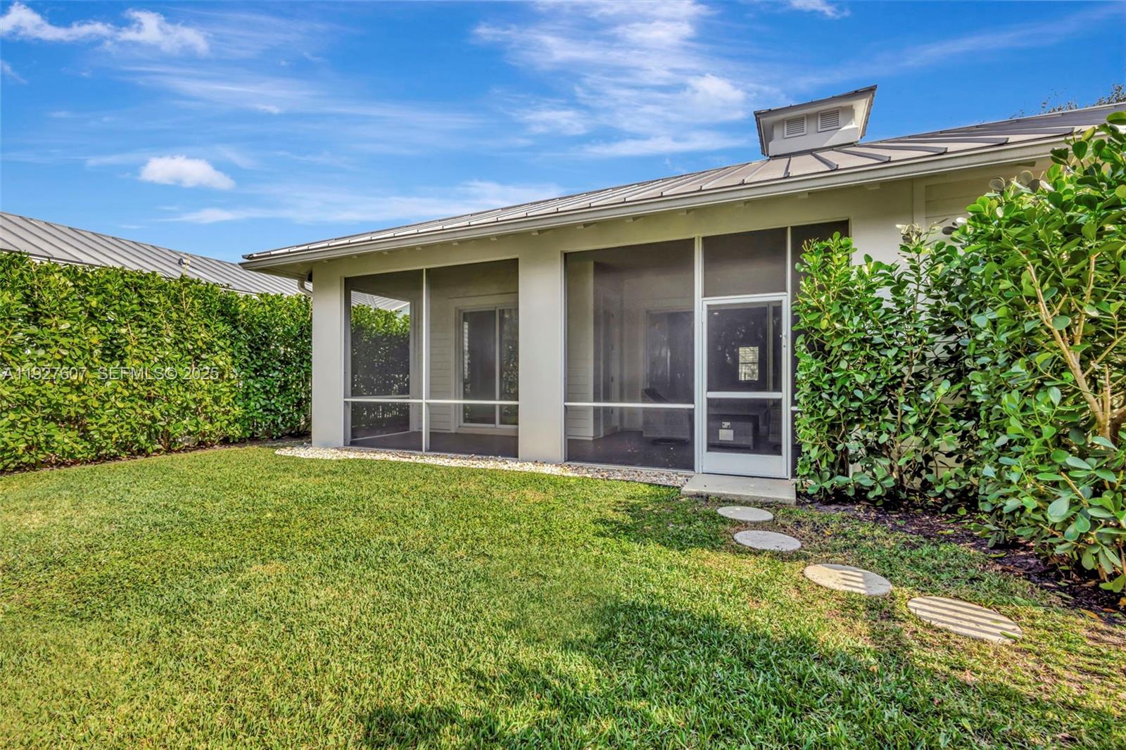 MALLORY CREEK AT ABACOA 1 - Residential Lease