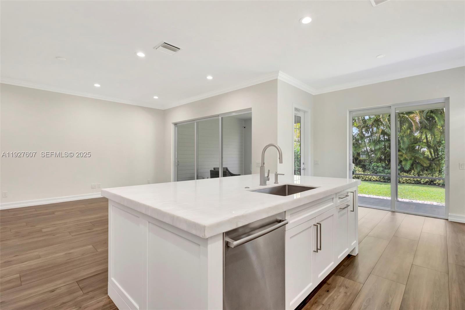 MALLORY CREEK AT ABACOA 1 - Residential Lease