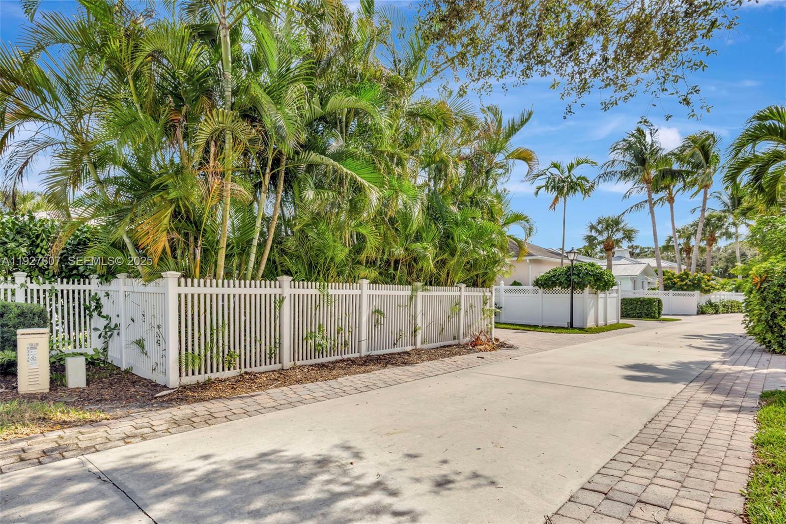 MALLORY CREEK AT ABACOA 1 - Residential Lease