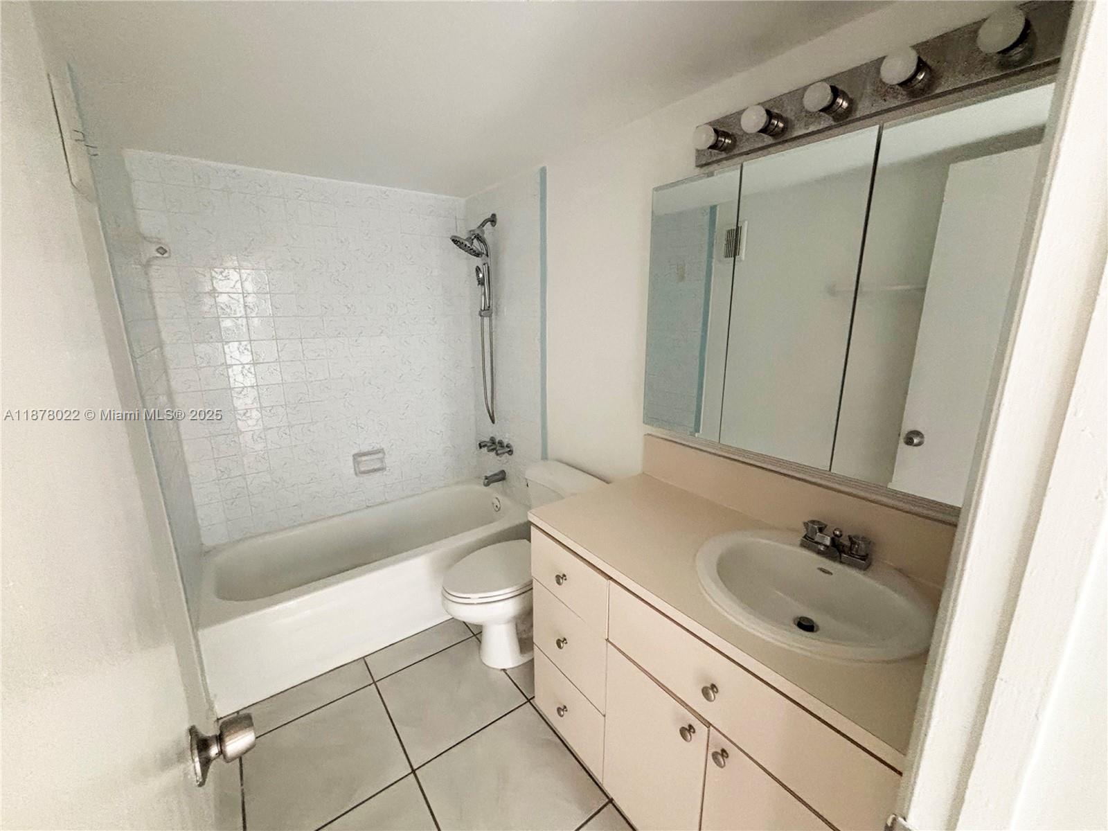 PALMETTO GARDENS NORTH CO - Residential