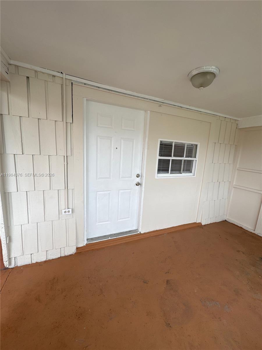 1545 NW 1st St 1537