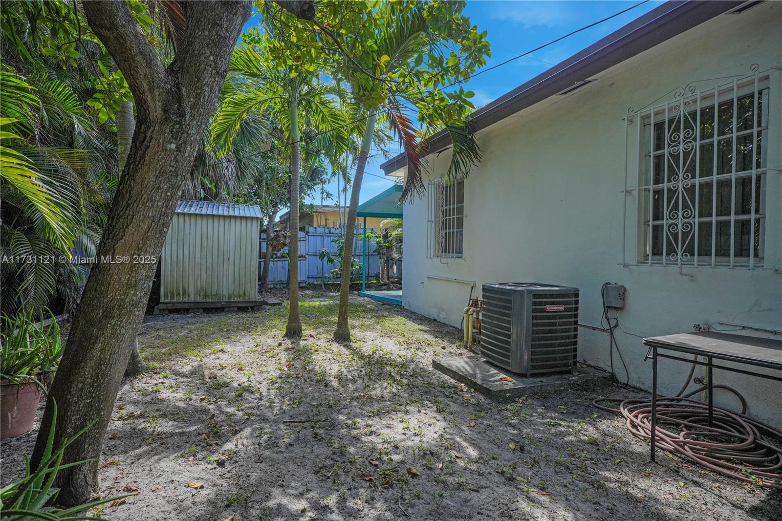SUN RAY HOMES GREYNOLDS P - Residential