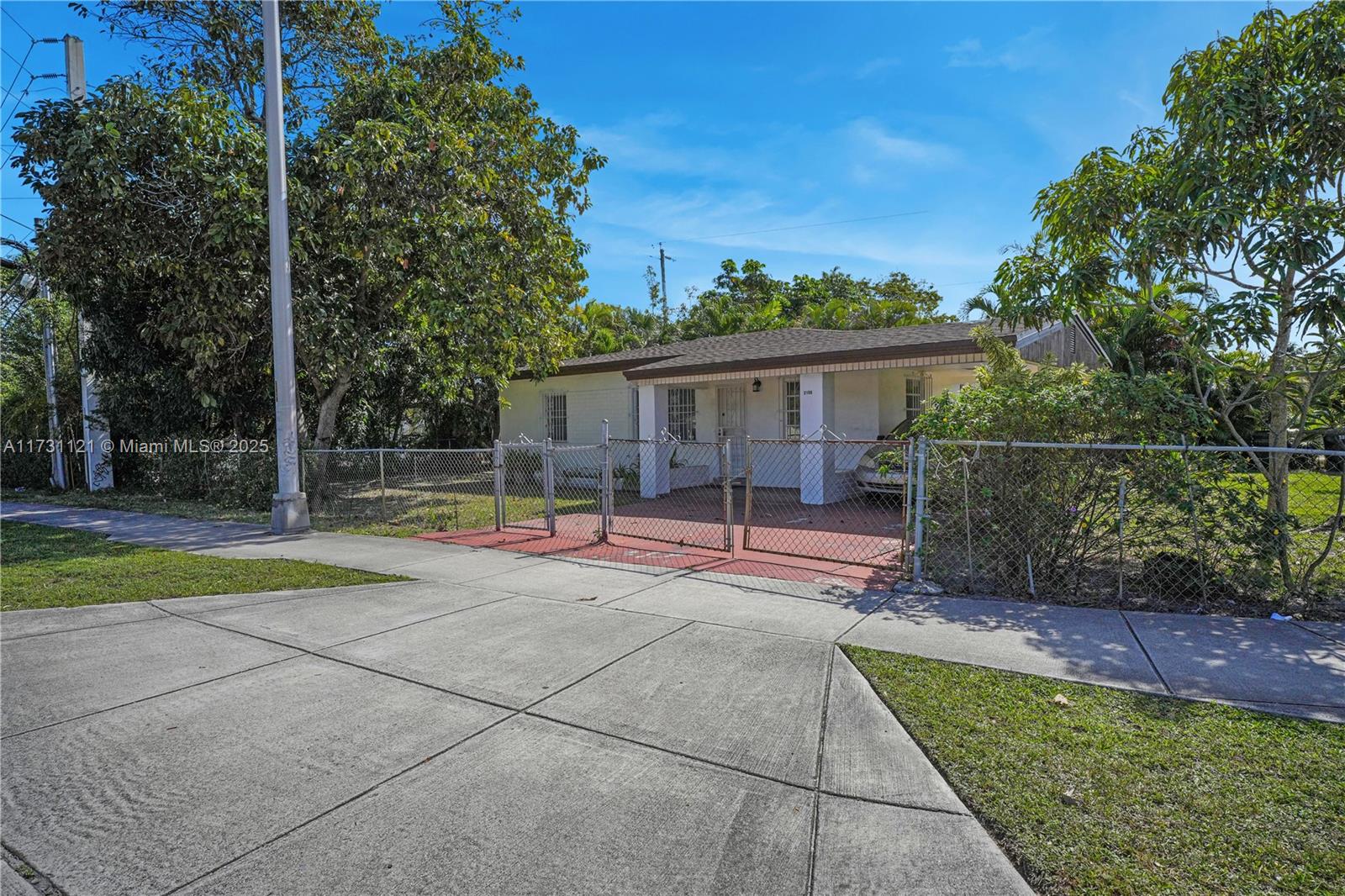 SUN RAY HOMES GREYNOLDS P - Residential