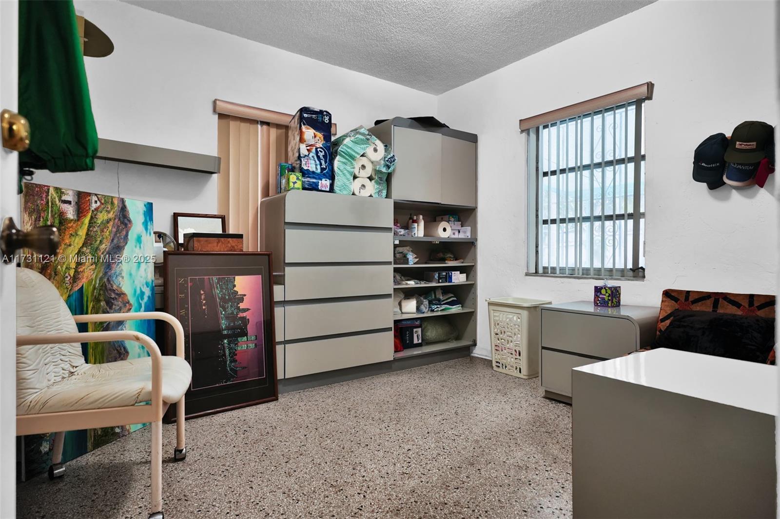 SUN RAY HOMES GREYNOLDS P - Residential