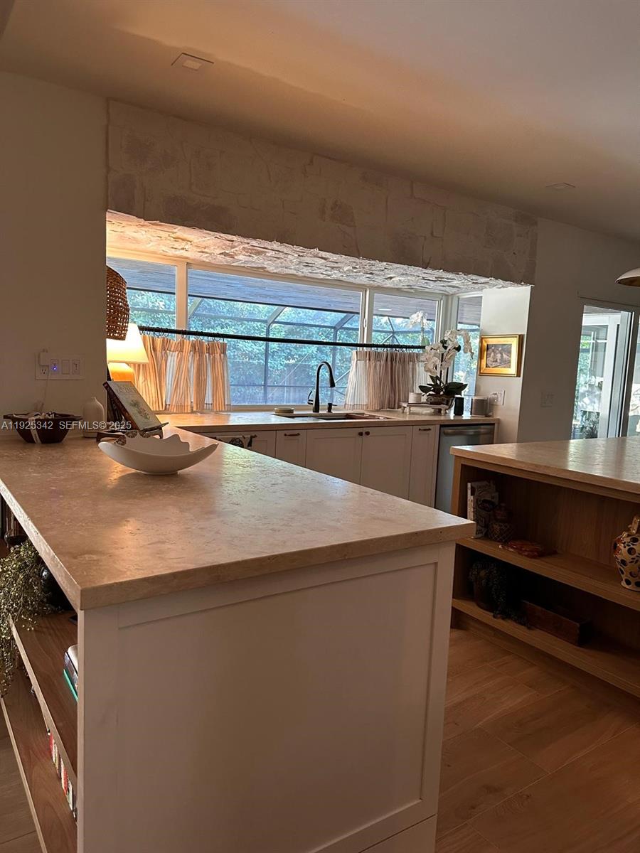 STEWART OAKS - Residential Lease