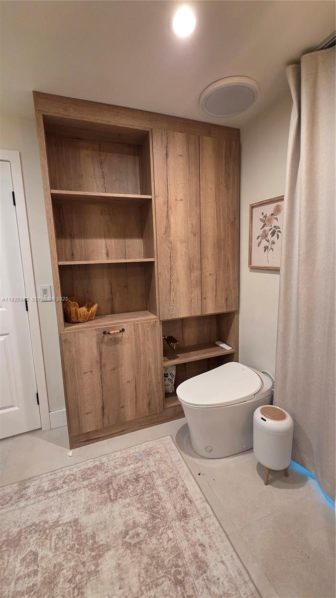 STEWART OAKS - Residential Lease