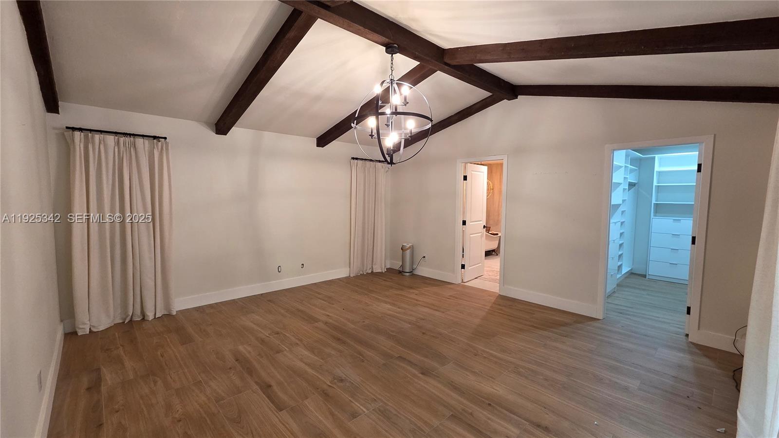 STEWART OAKS - Residential Lease