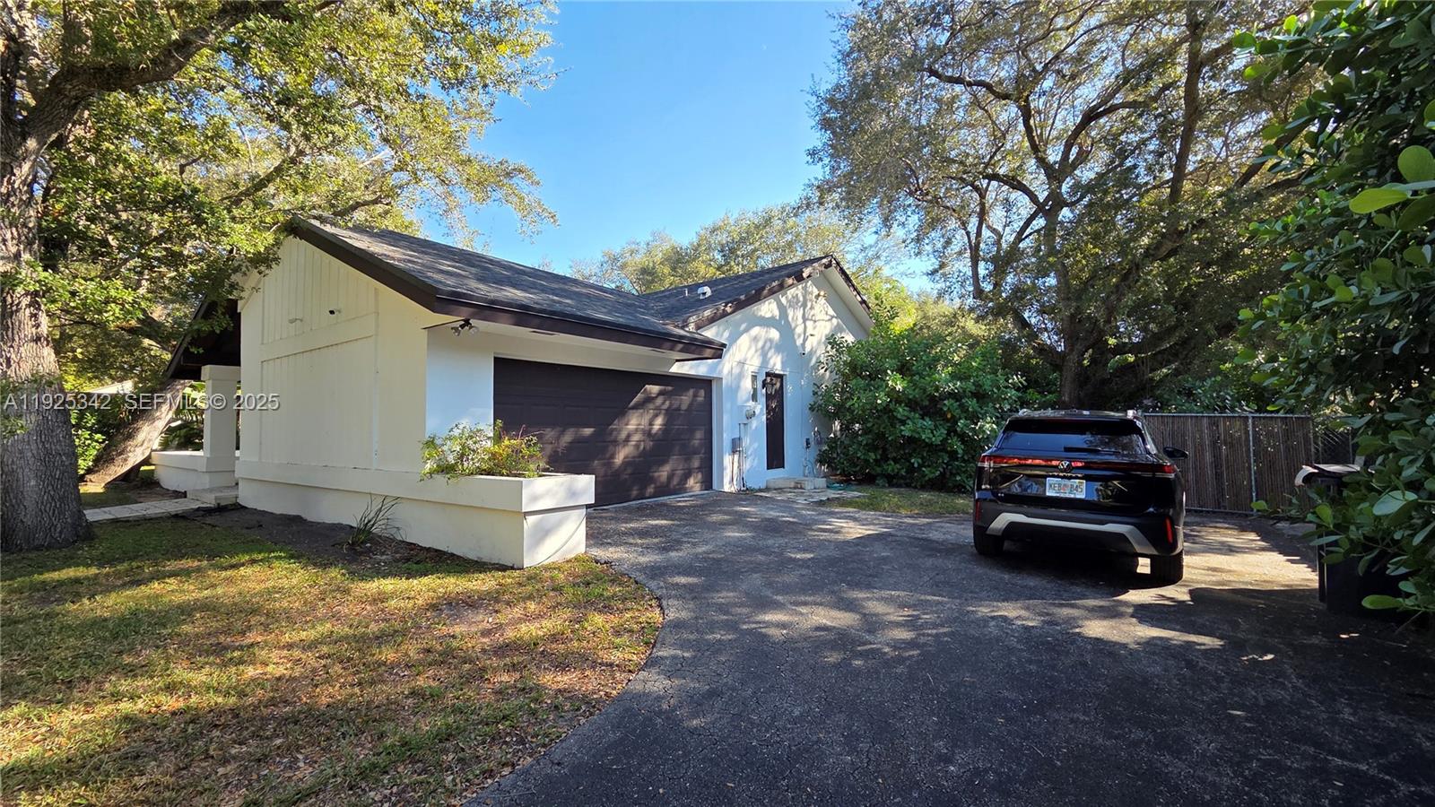 STEWART OAKS - Residential Lease