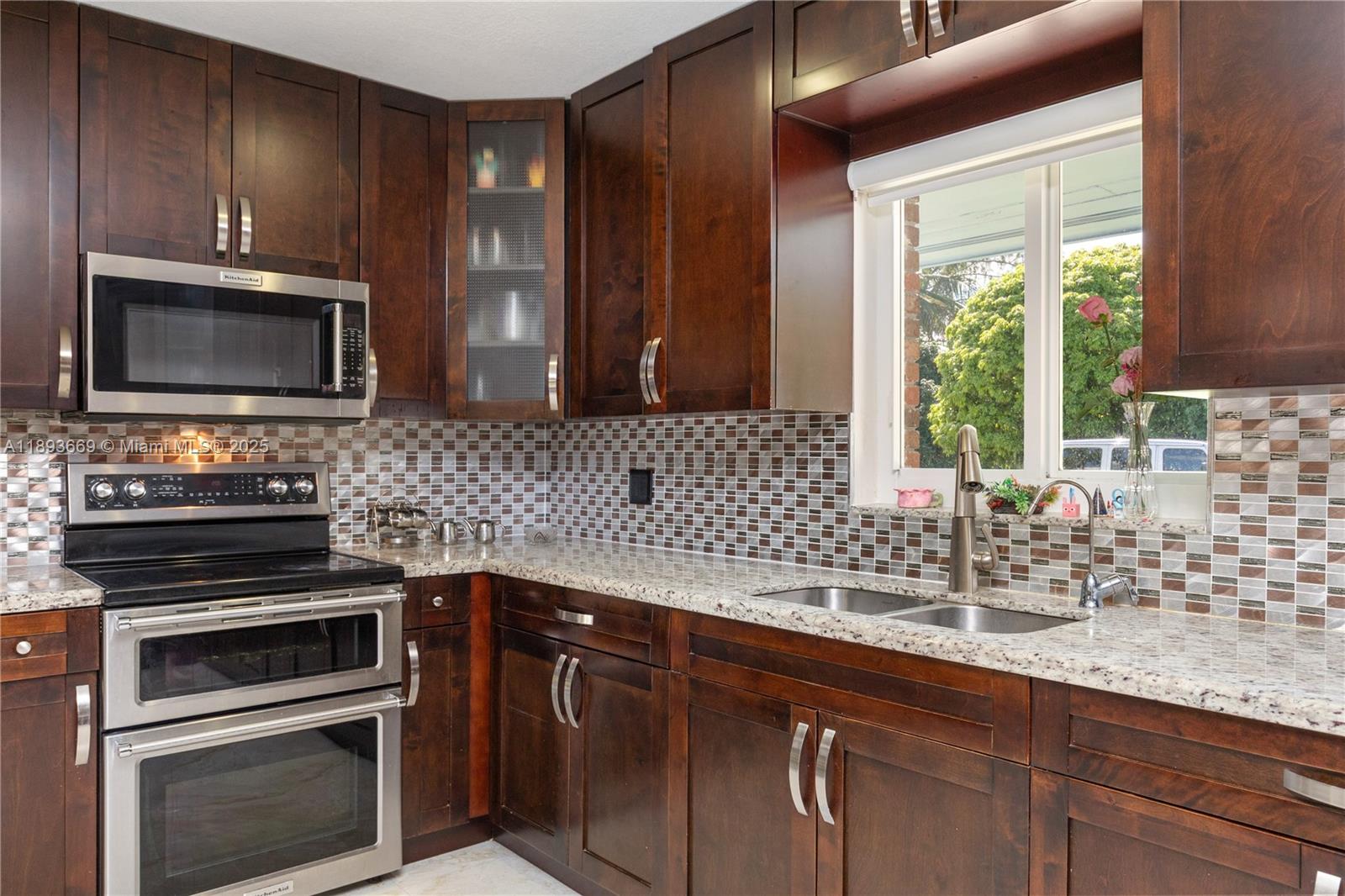 SILVER PALM ACRES - Residential