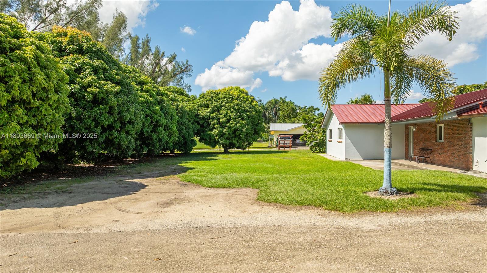SILVER PALM ACRES - Residential