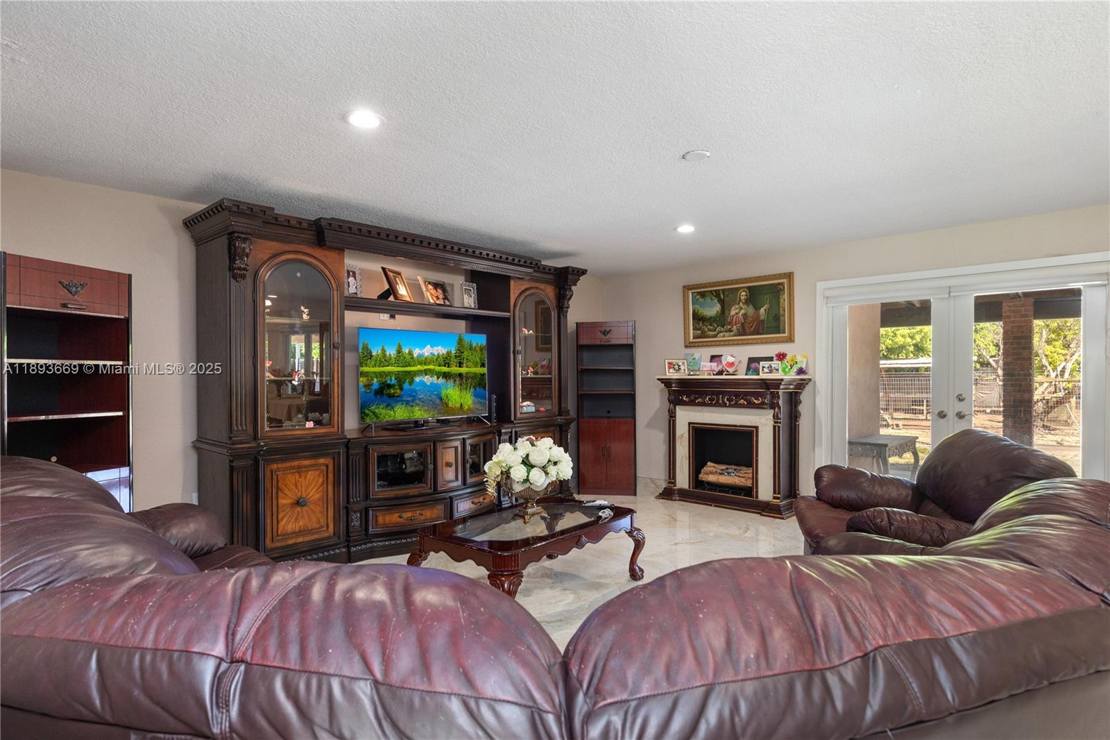SILVER PALM ACRES - Residential