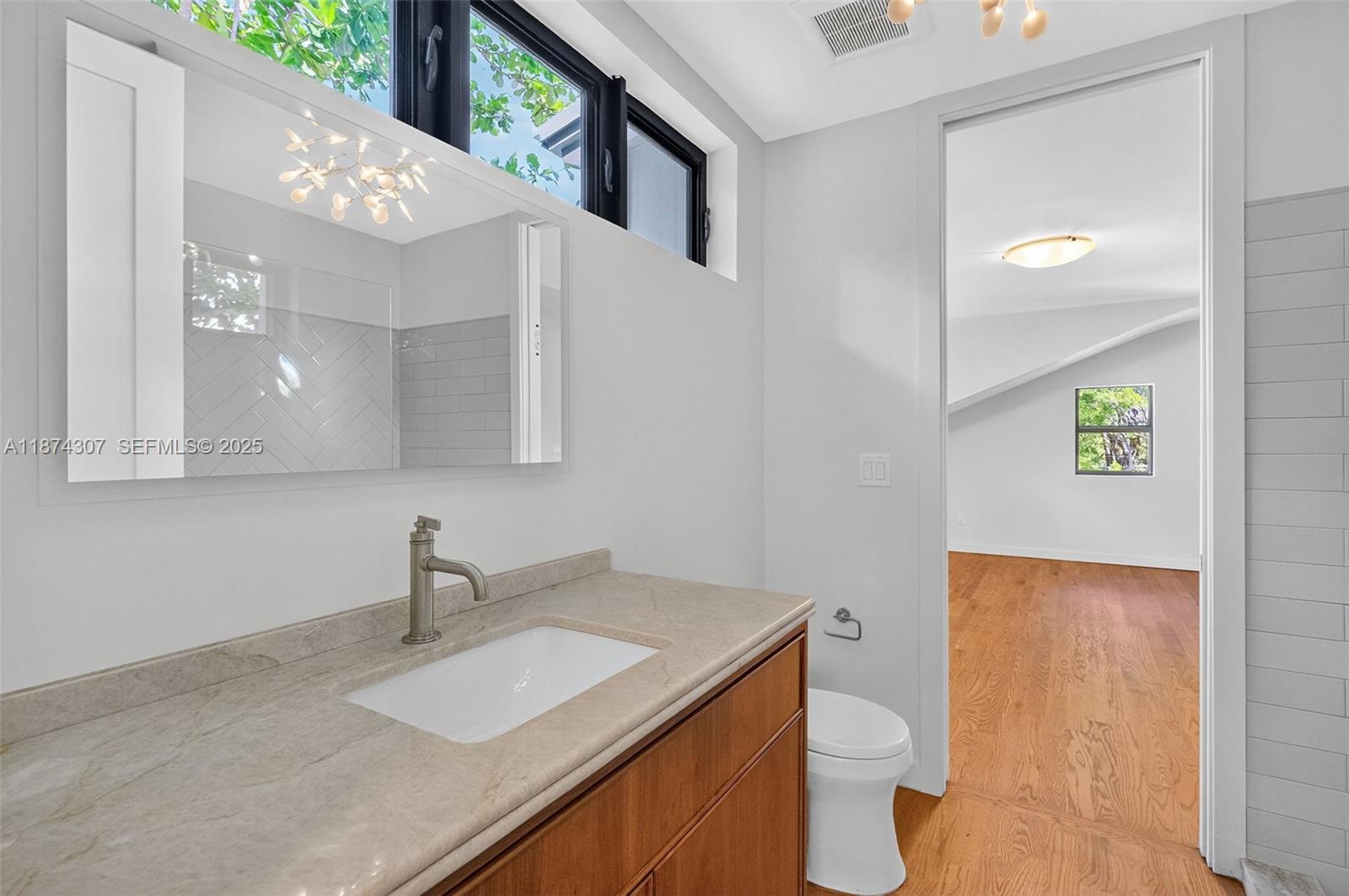 OCEAN VIEW HEIGHTS - Residential