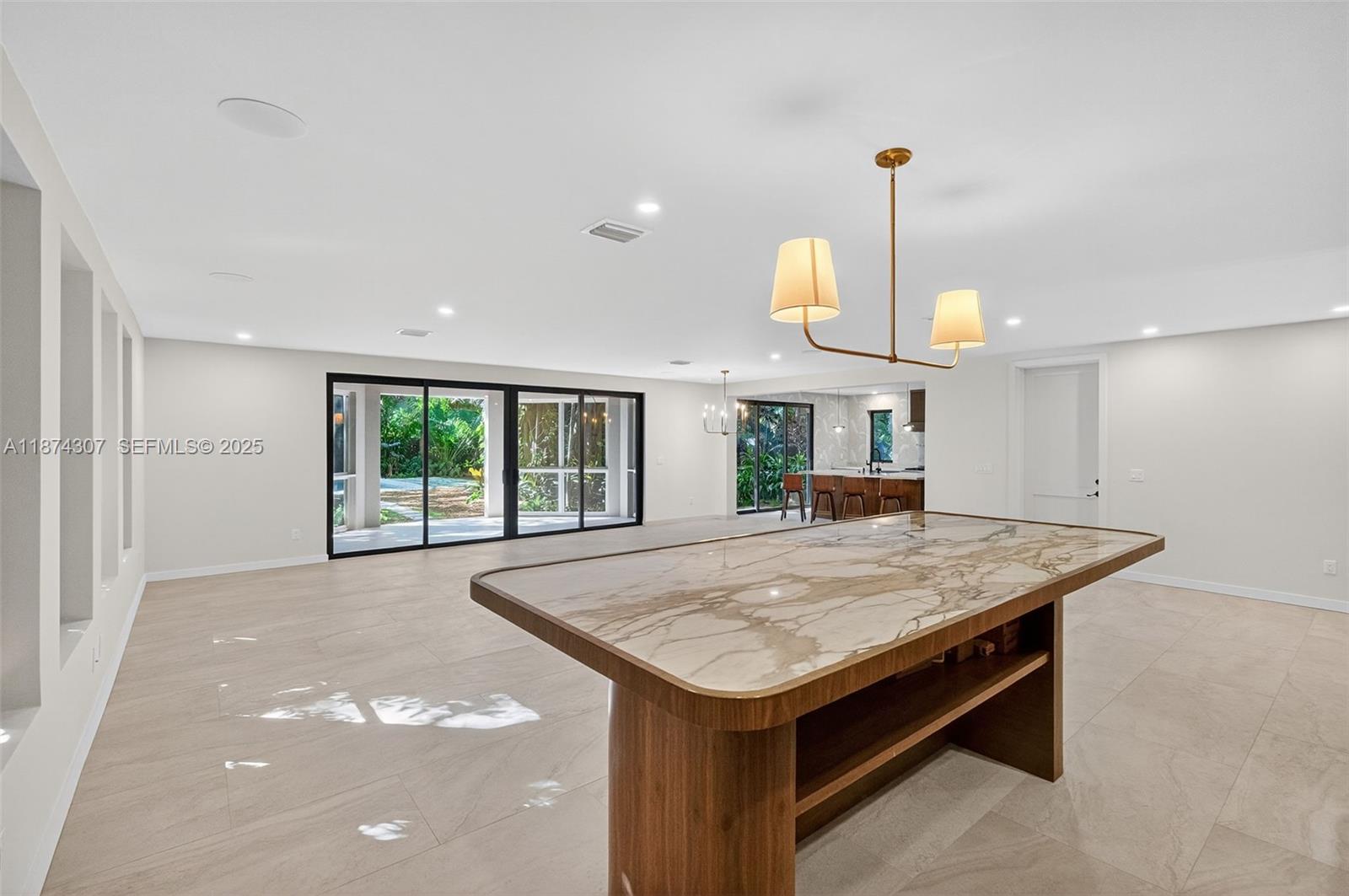 OCEAN VIEW HEIGHTS - Residential