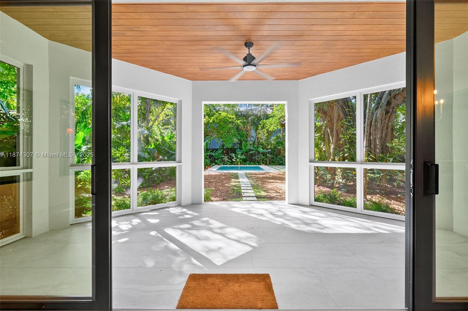 OCEAN VIEW HEIGHTS - Residential