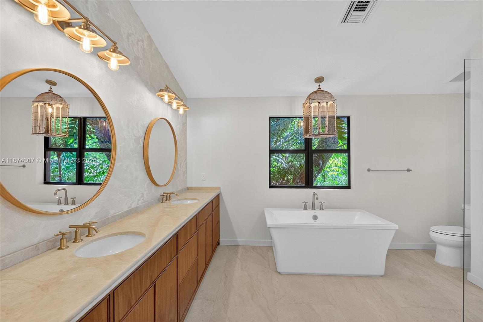 OCEAN VIEW HEIGHTS - Residential