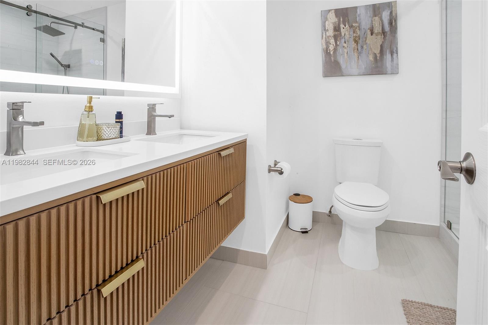 PRECIOUS HOMES AT LAKES B - Residential