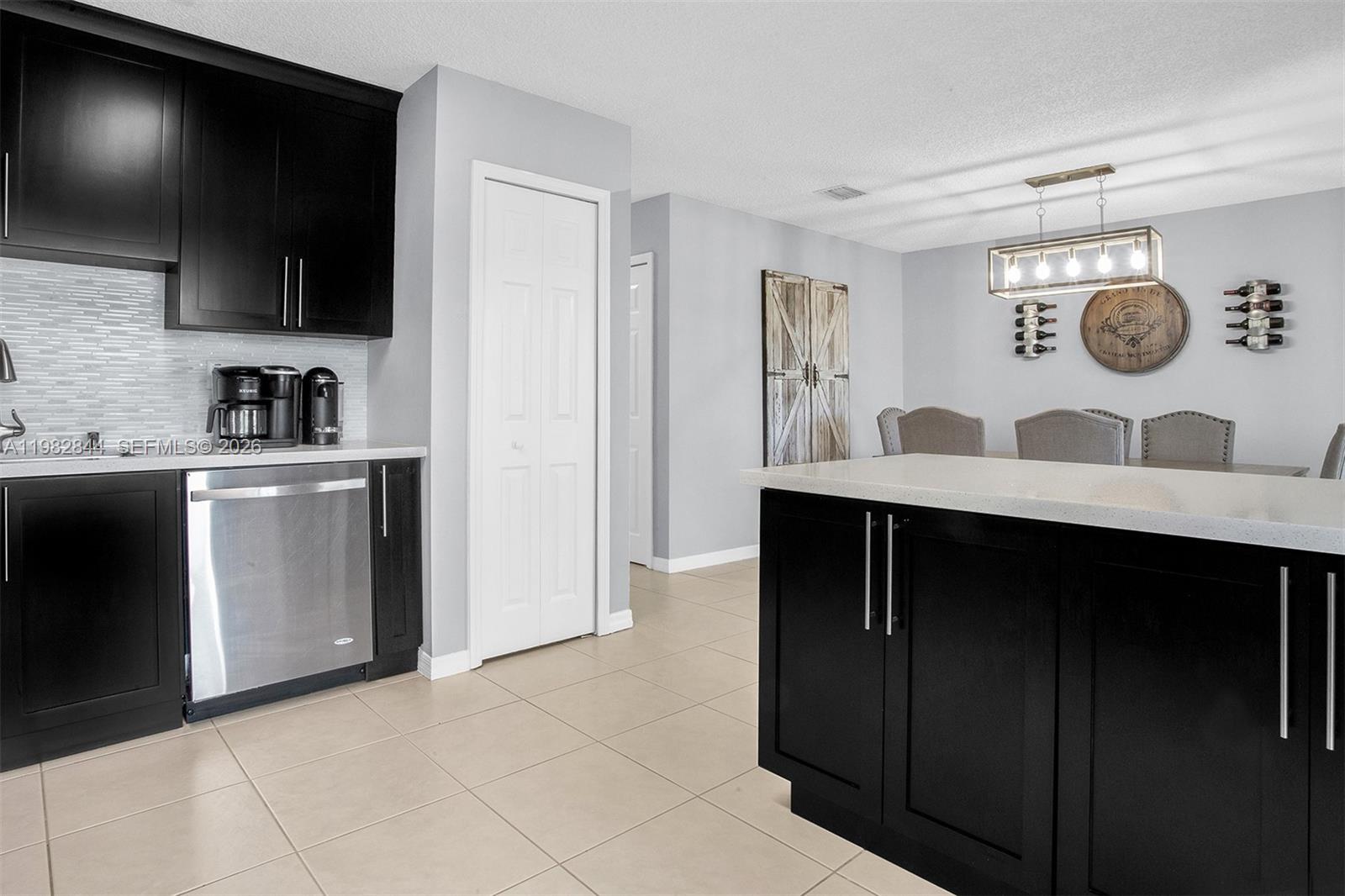 PRECIOUS HOMES AT LAKES B - Residential