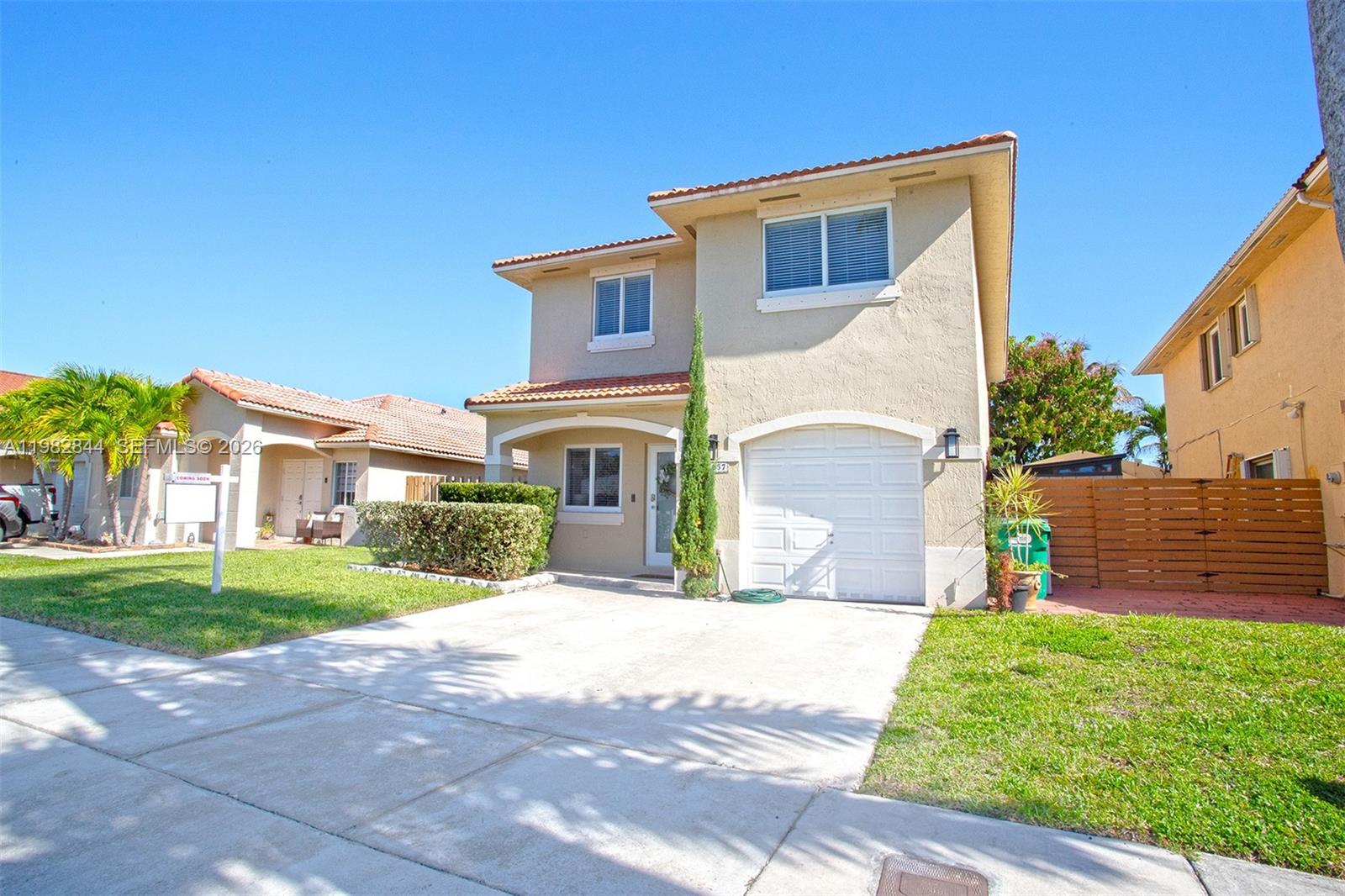 8957 SW 214th St, Cutler Bay, FL, 33189/$585,000 1 8957 SW 214th St