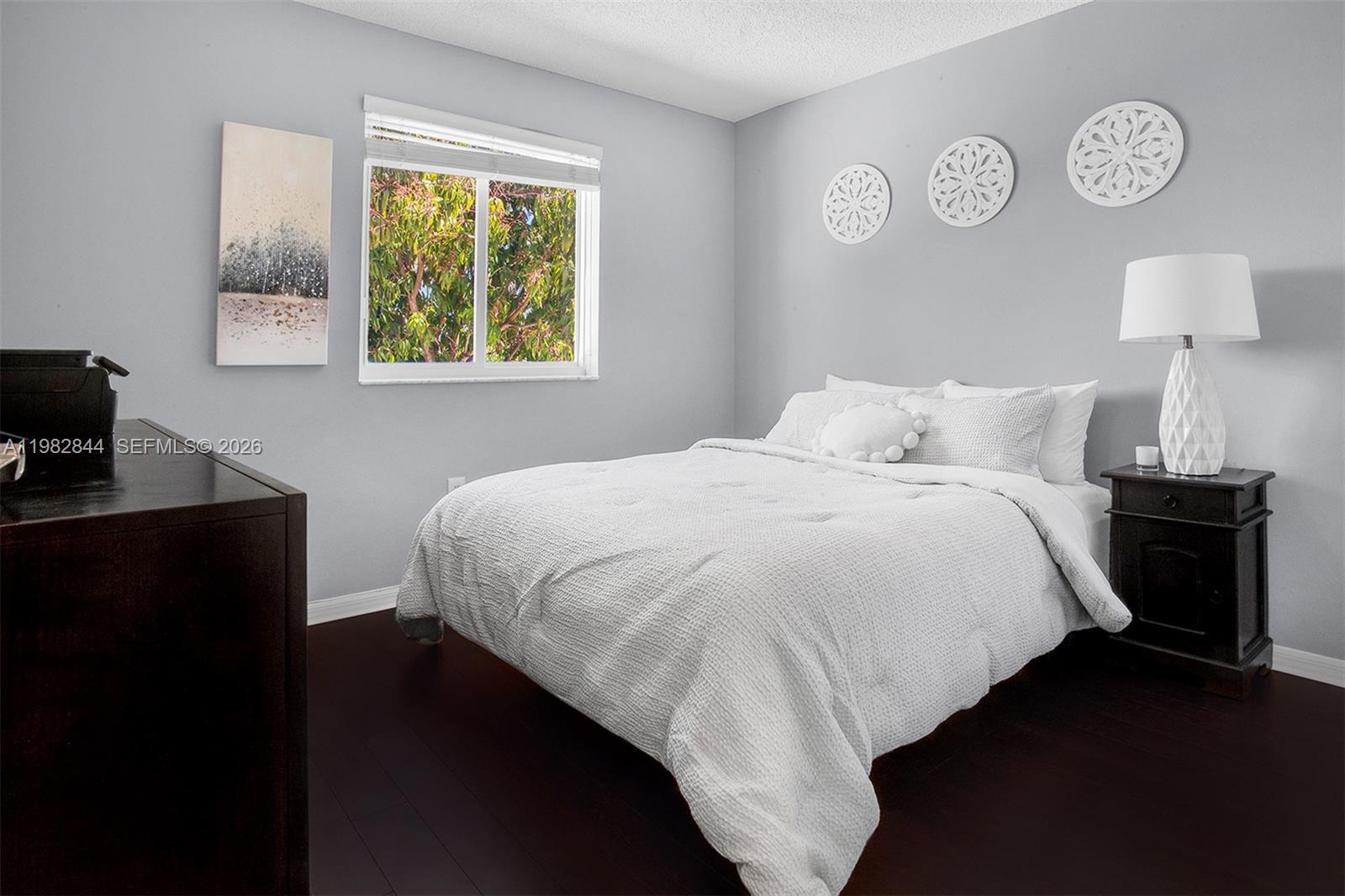 PRECIOUS HOMES AT LAKES B - Residential