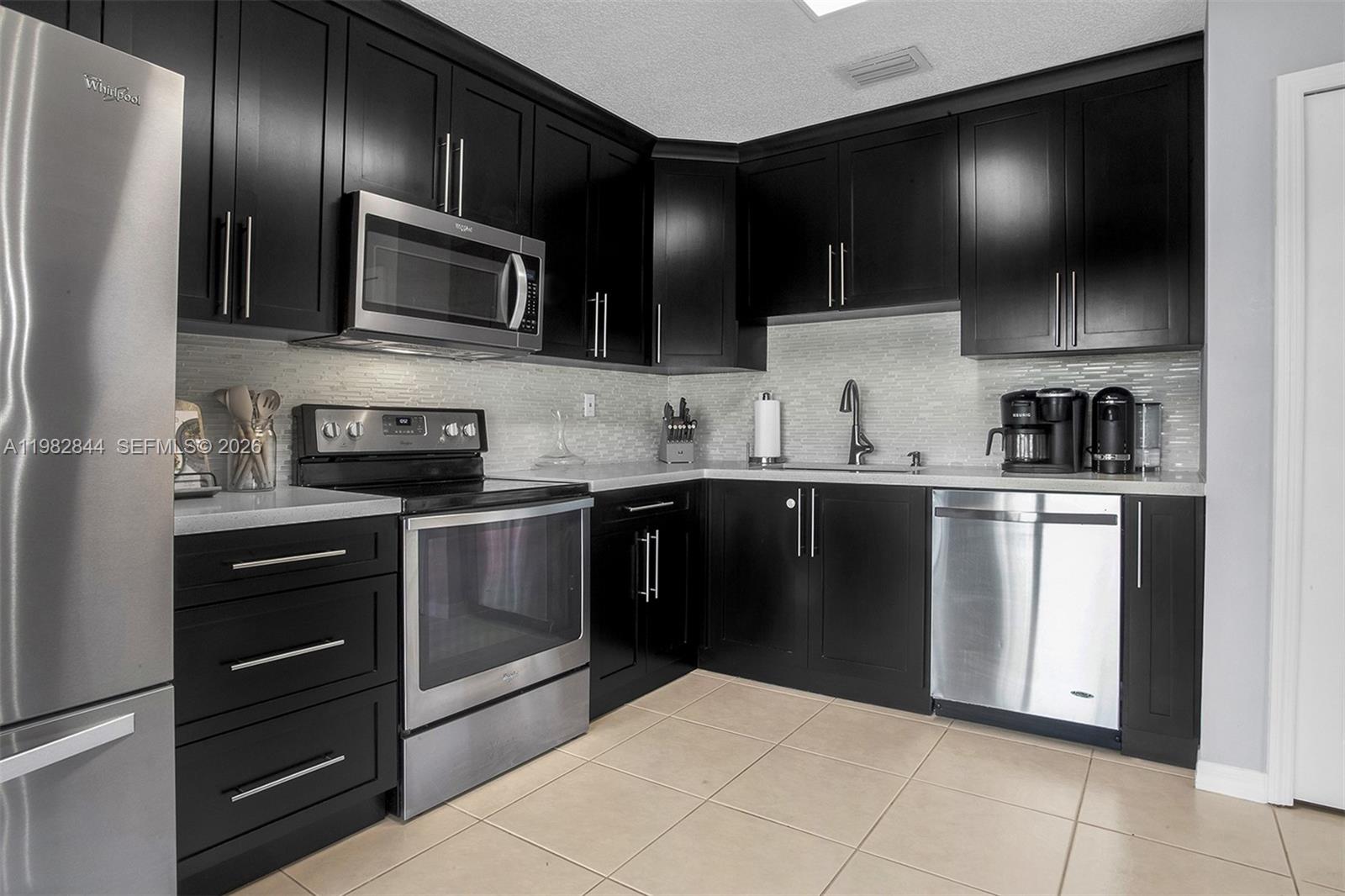 PRECIOUS HOMES AT LAKES B - Residential