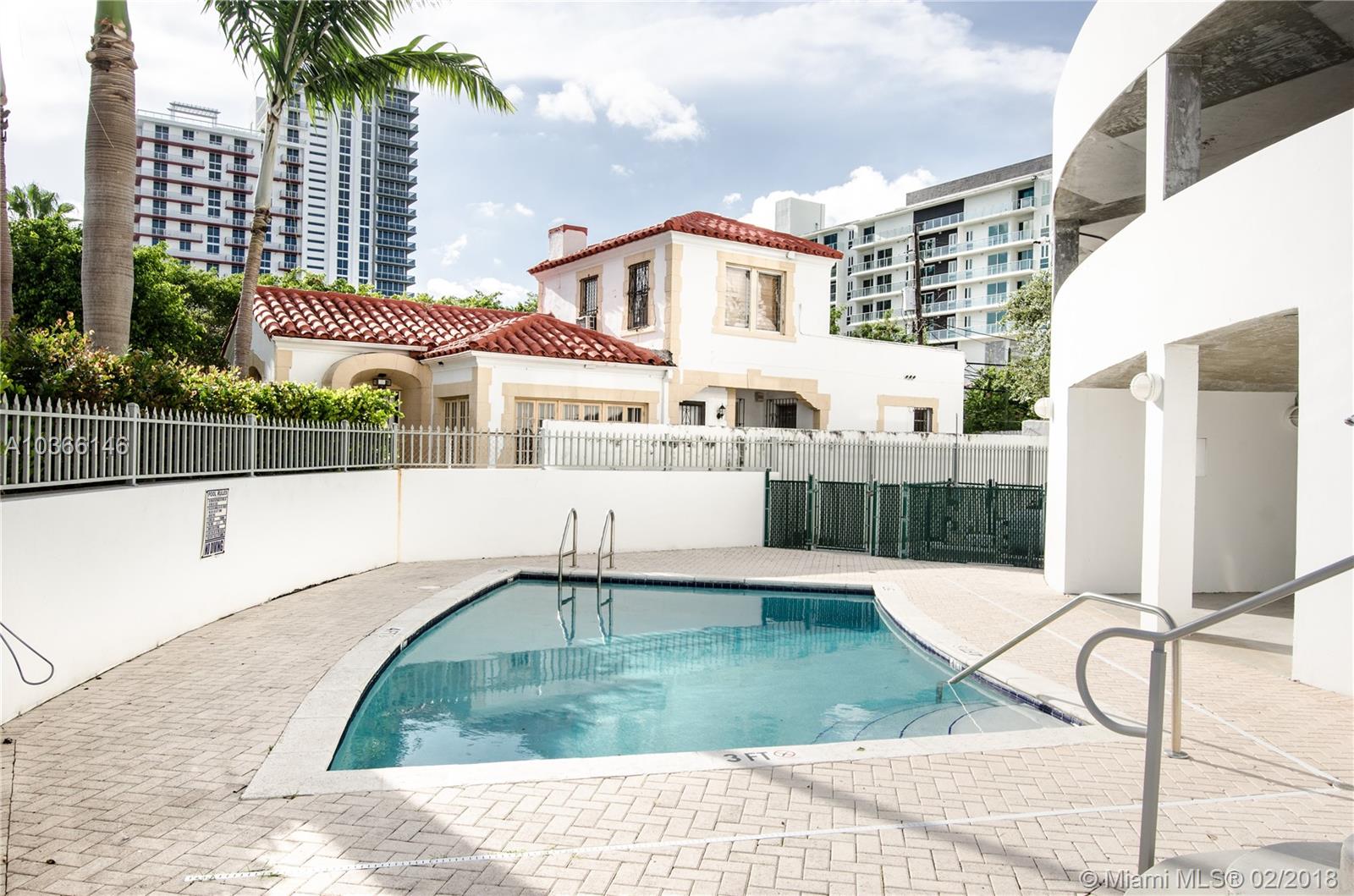 BAYLOFTS CONDO - Residential