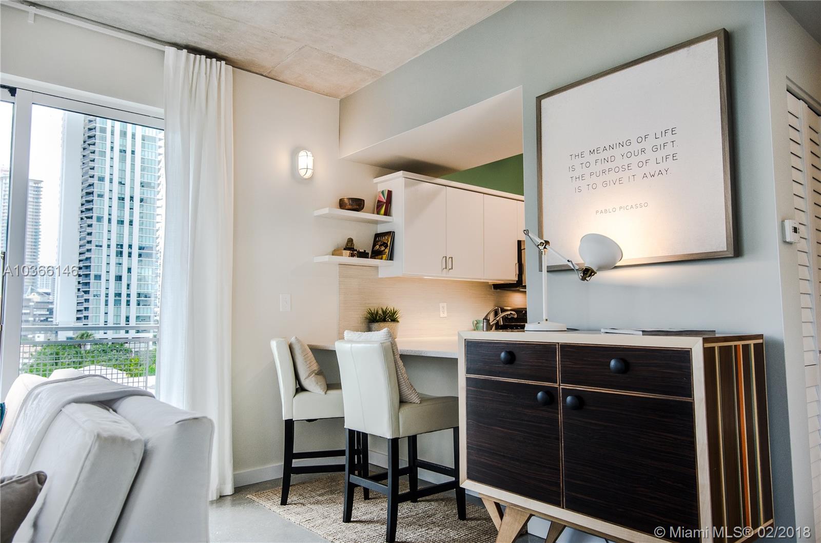 BAYLOFTS CONDO - Residential