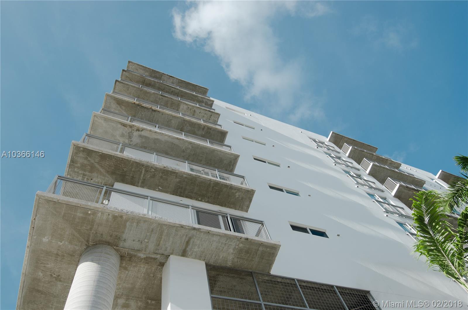 BAYLOFTS CONDO - Residential