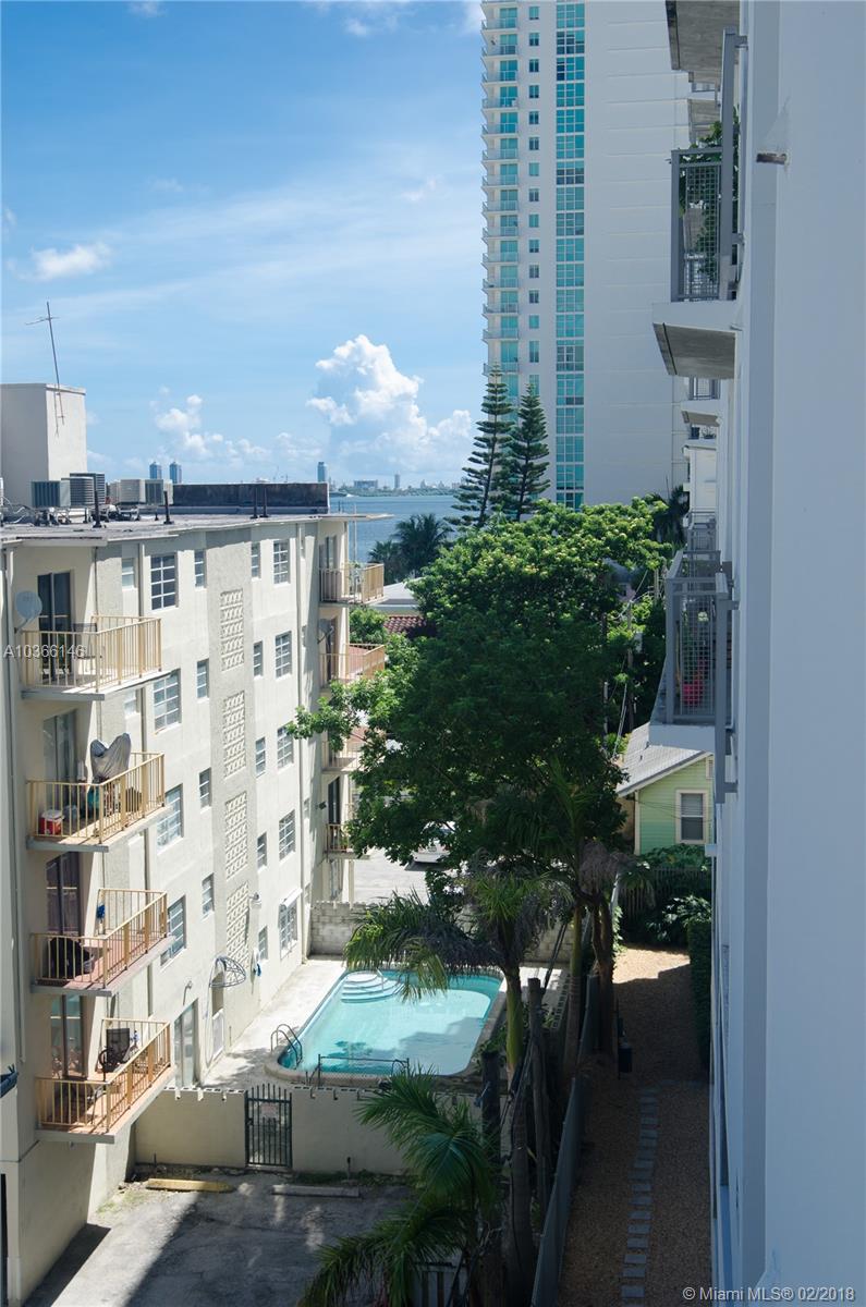 BAYLOFTS CONDO - Residential