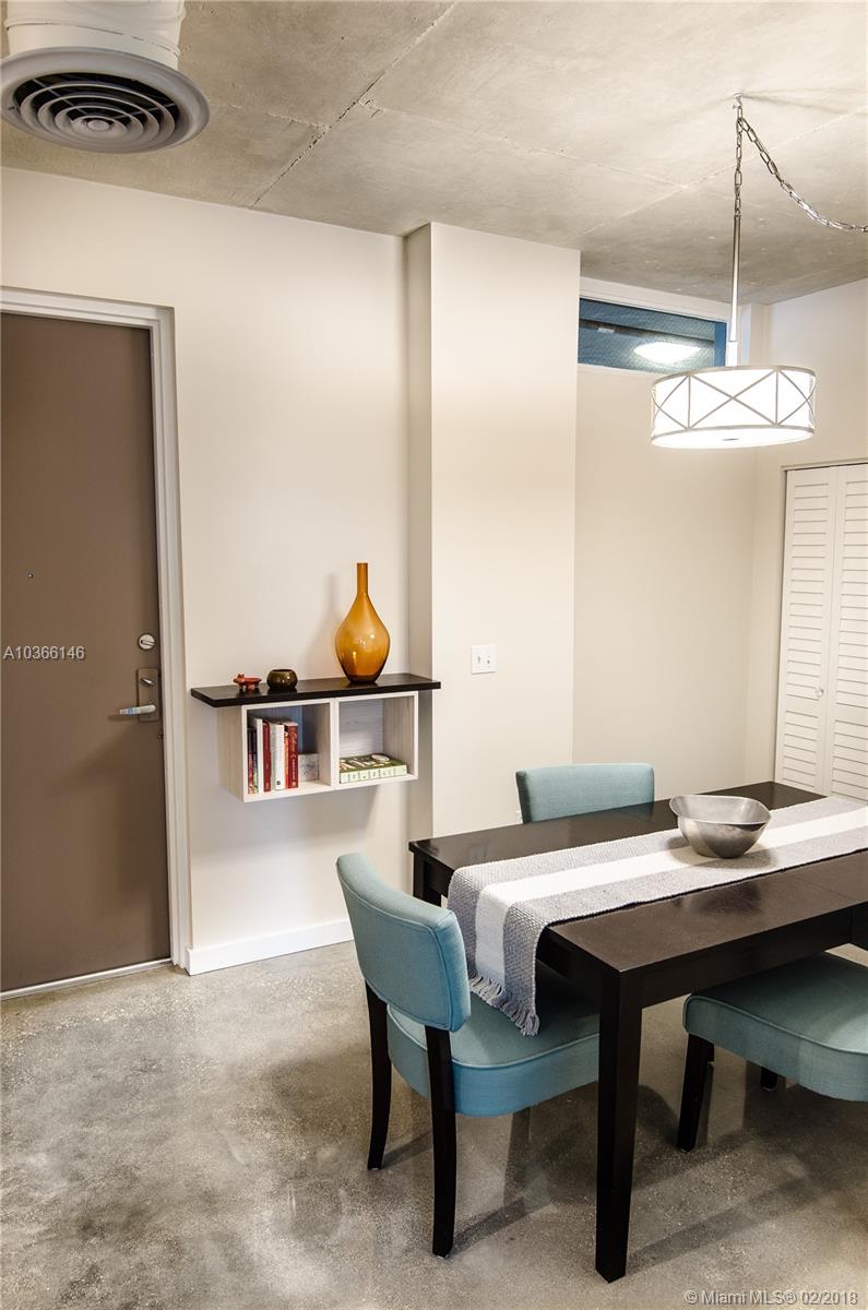 BAYLOFTS CONDO - Residential