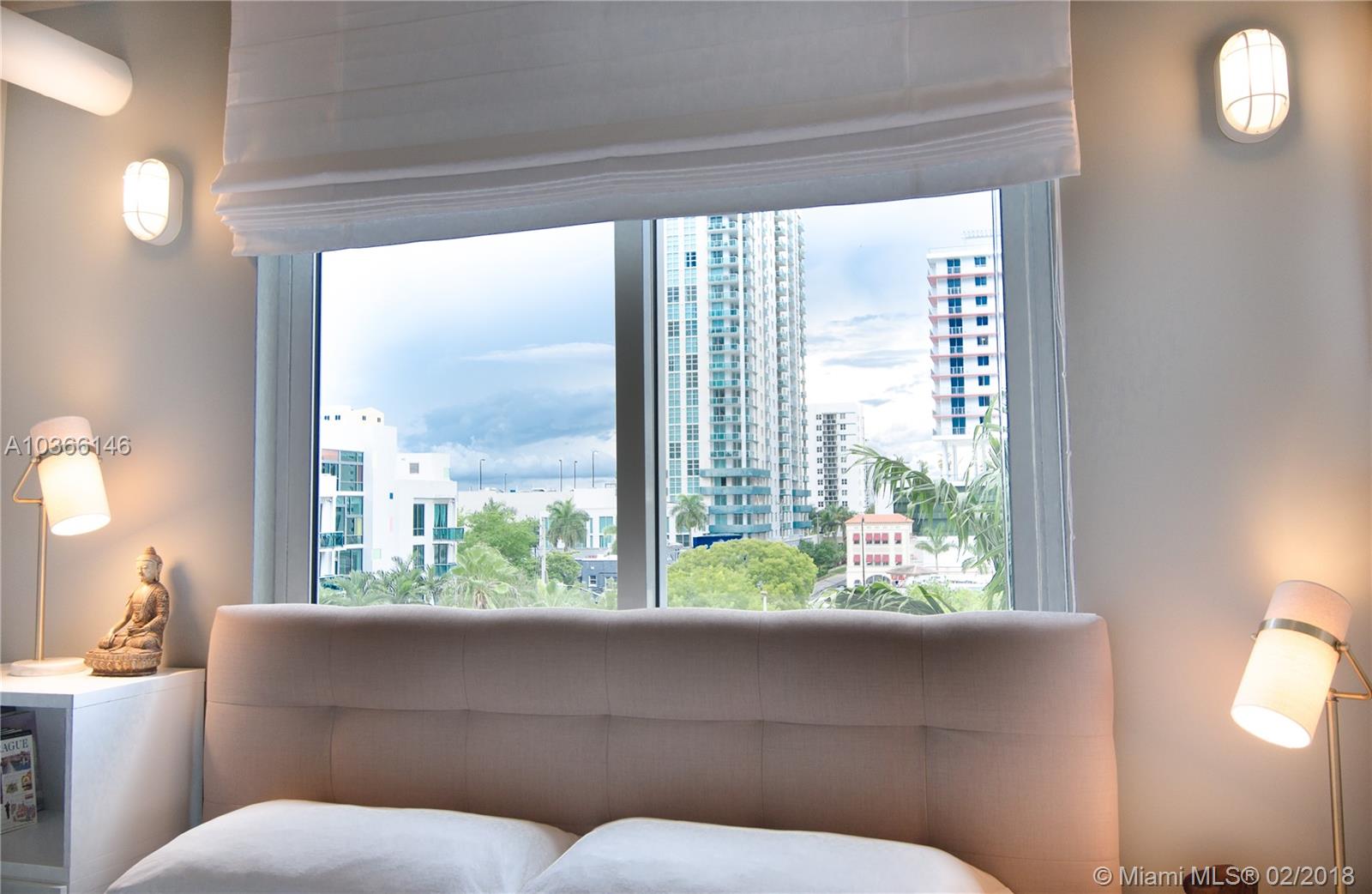 BAYLOFTS CONDO - Residential