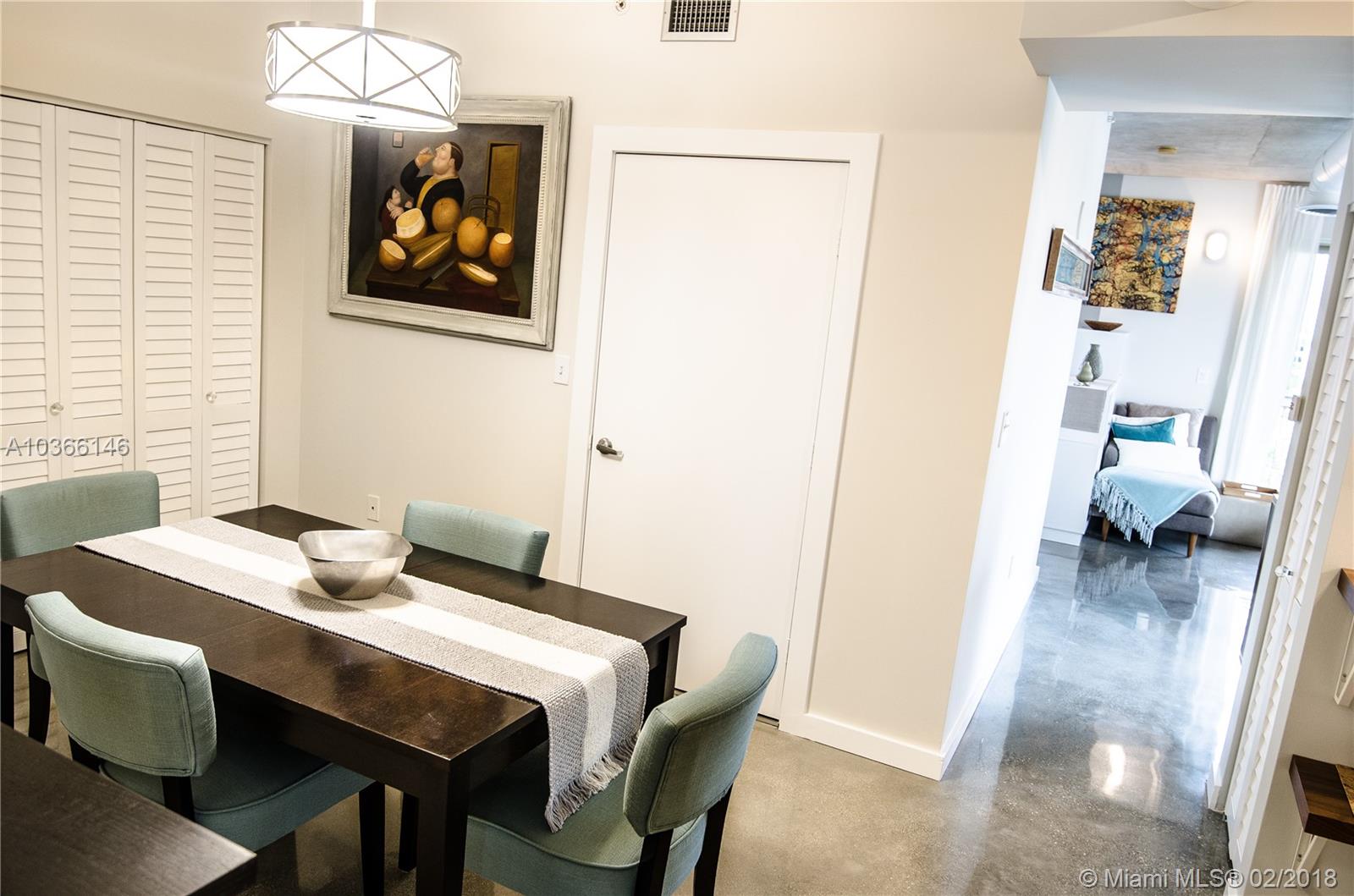 BAYLOFTS CONDO - Residential