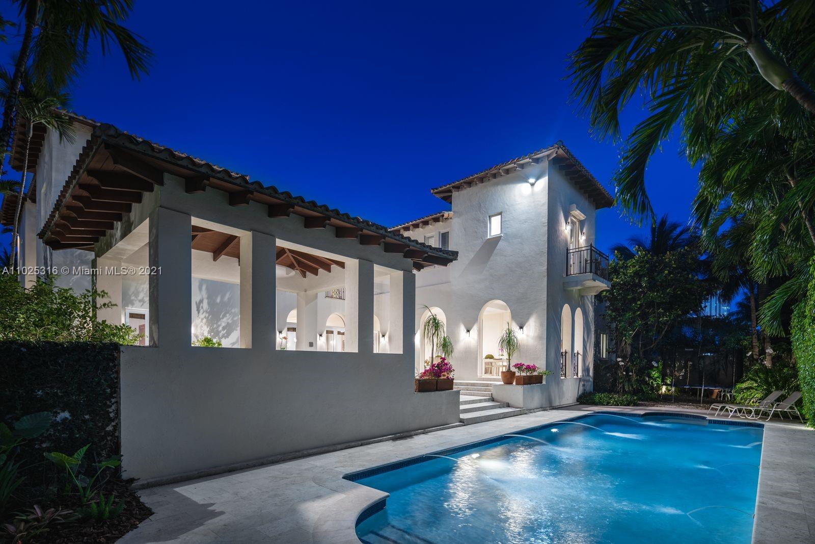 GOLDEN BEACH SEC C - Residential