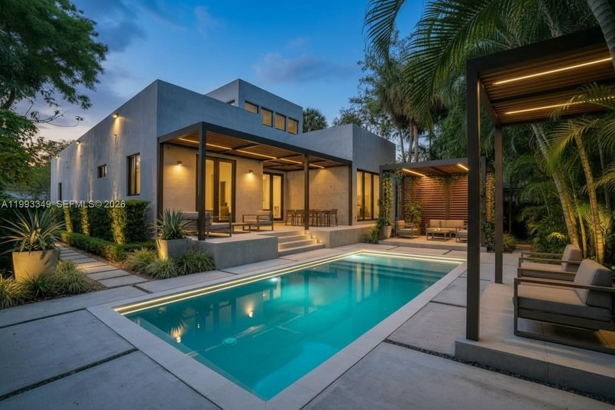 LLOYD ESTATES - Residential