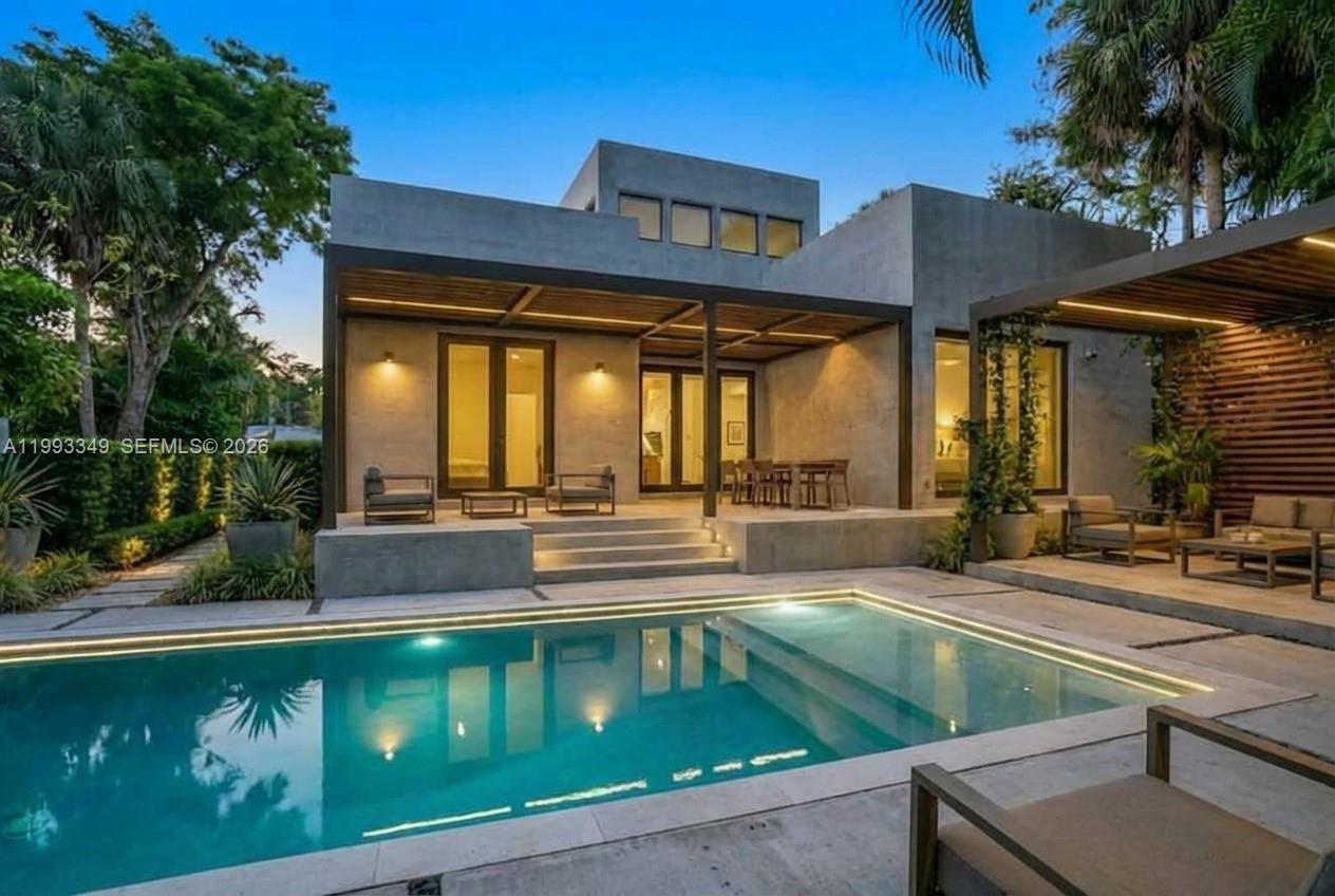 LLOYD ESTATES - Residential