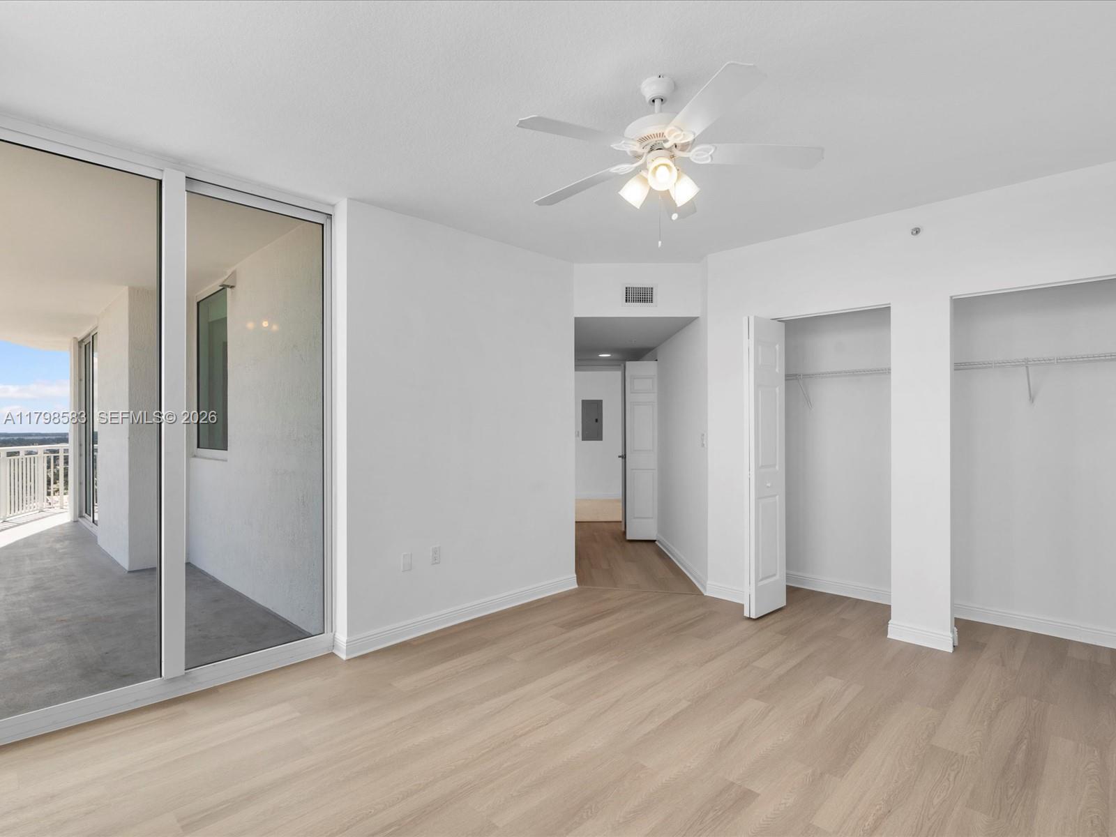 DUO CONDOMINIUM WEST - Residential