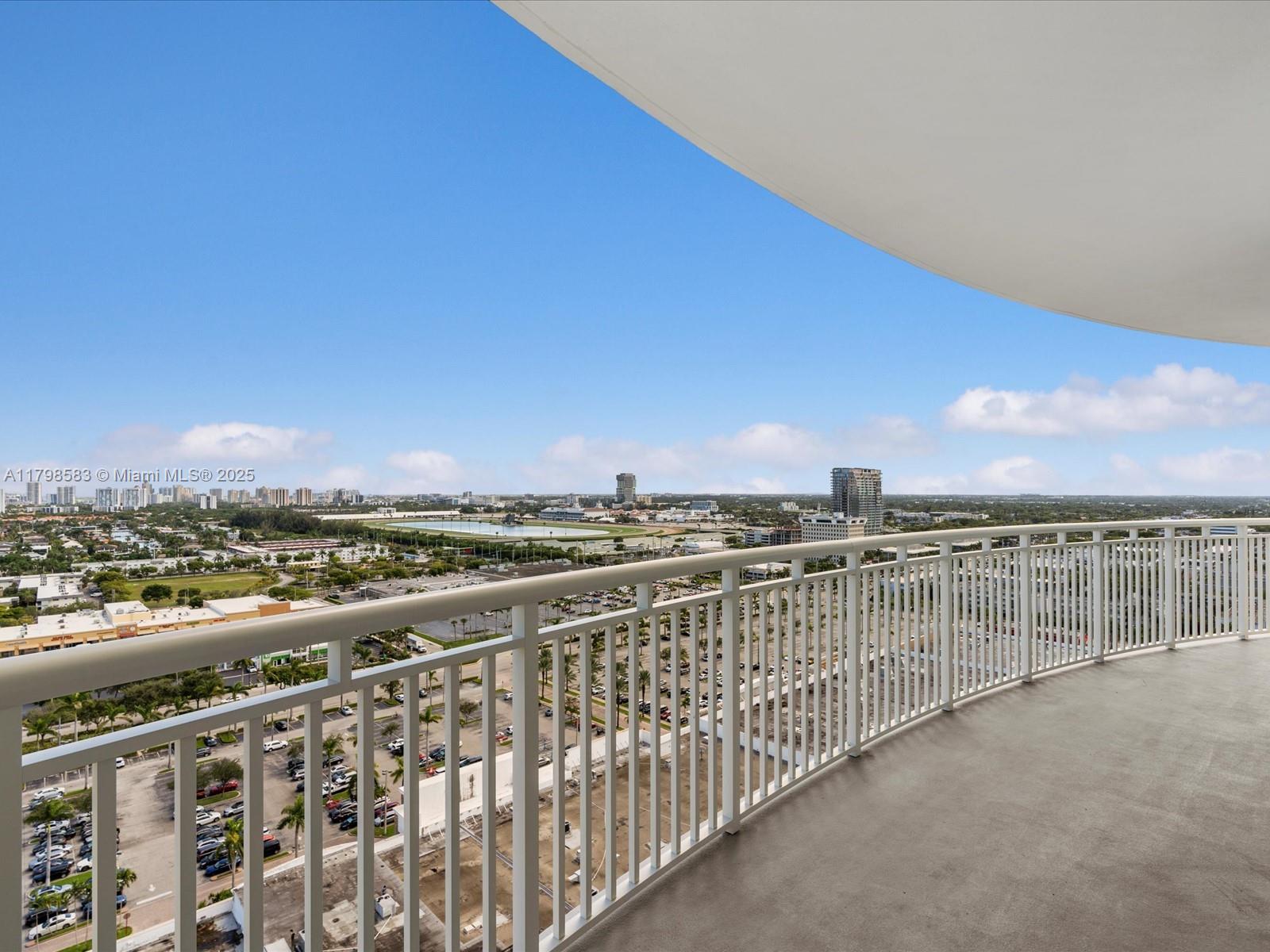 DUO CONDOMINIUM WEST - Residential