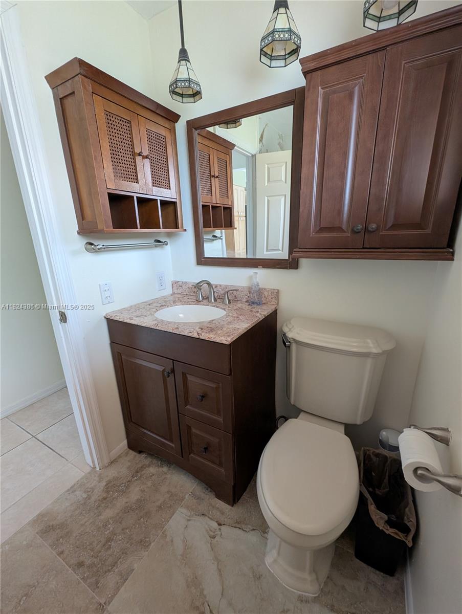 KEYS-GATE NO 1 - Residential