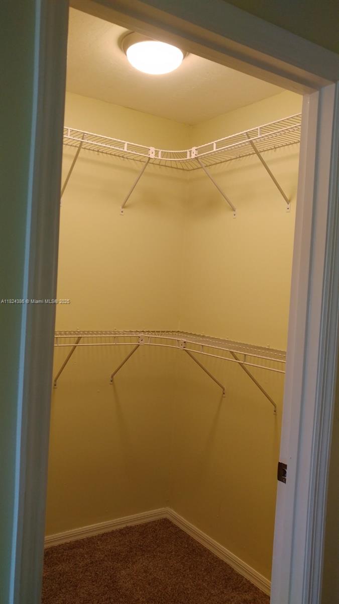 KEYS-GATE NO 1 - Residential