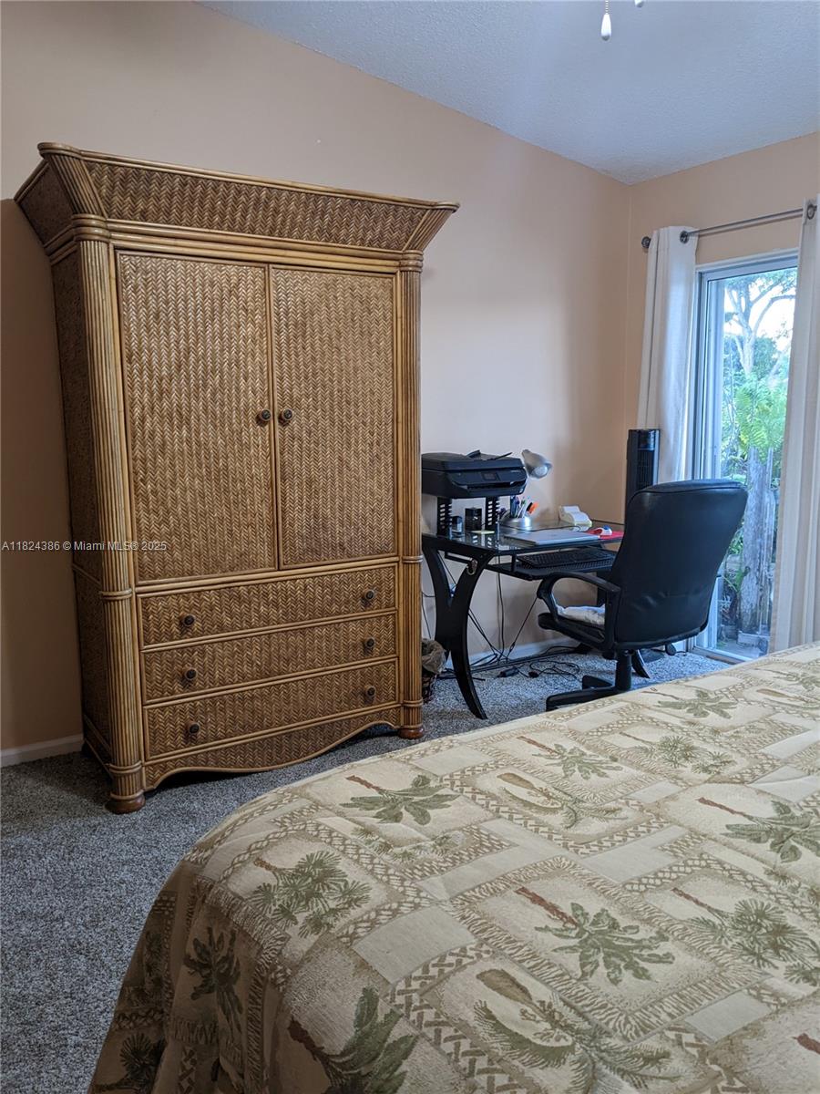 KEYS-GATE NO 1 - Residential