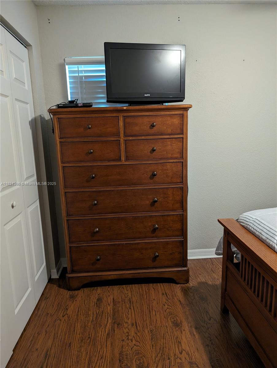 KEYS-GATE NO 1 - Residential