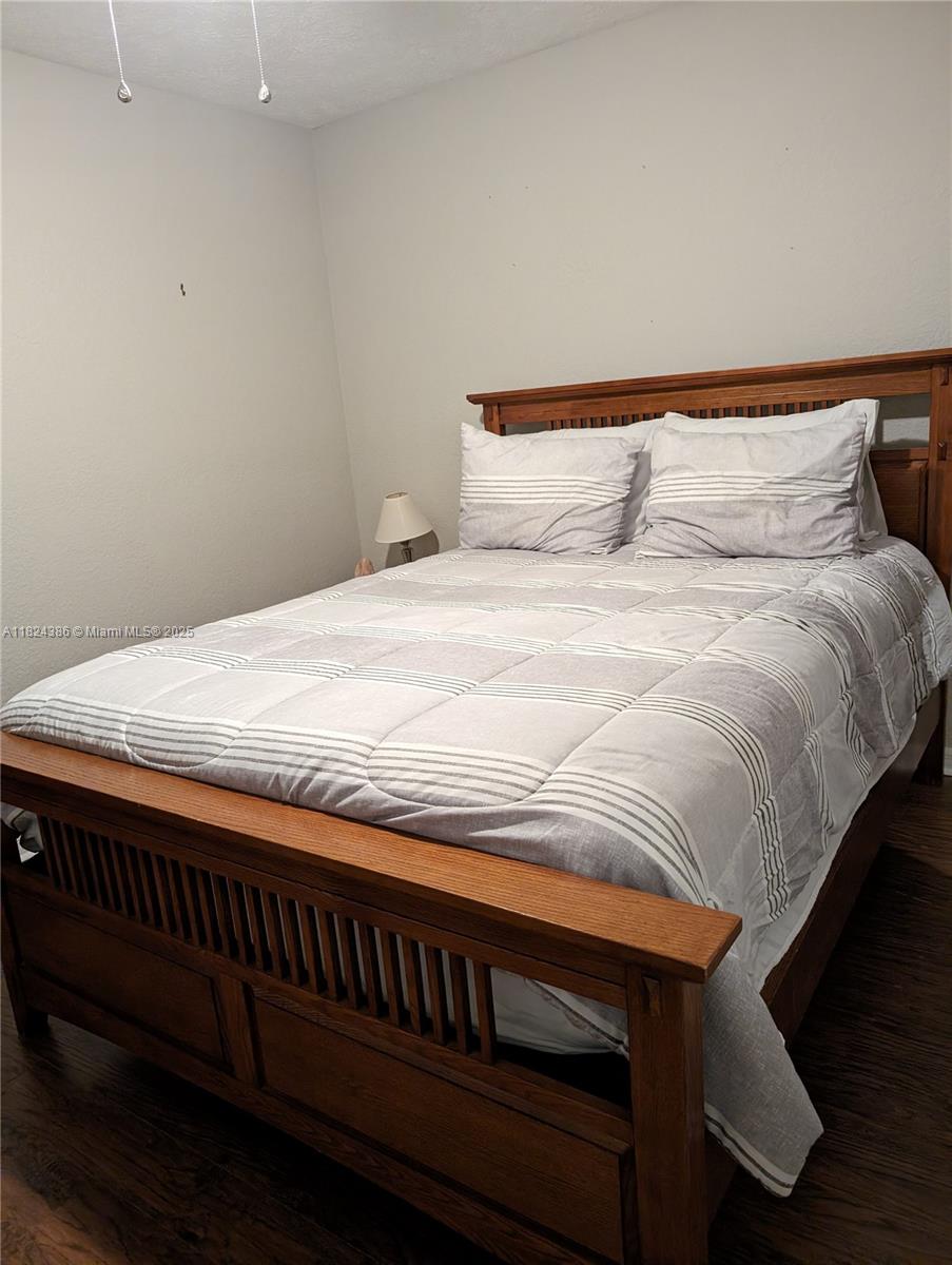 KEYS-GATE NO 1 - Residential