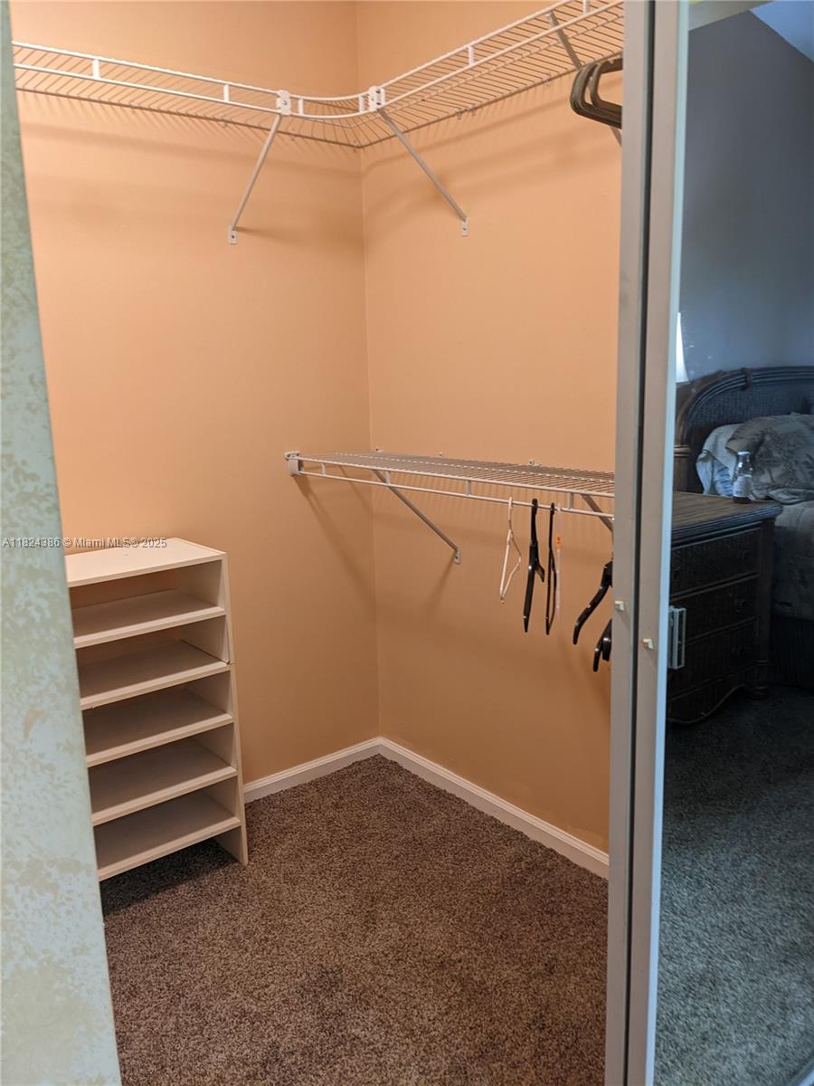 KEYS-GATE NO 1 - Residential