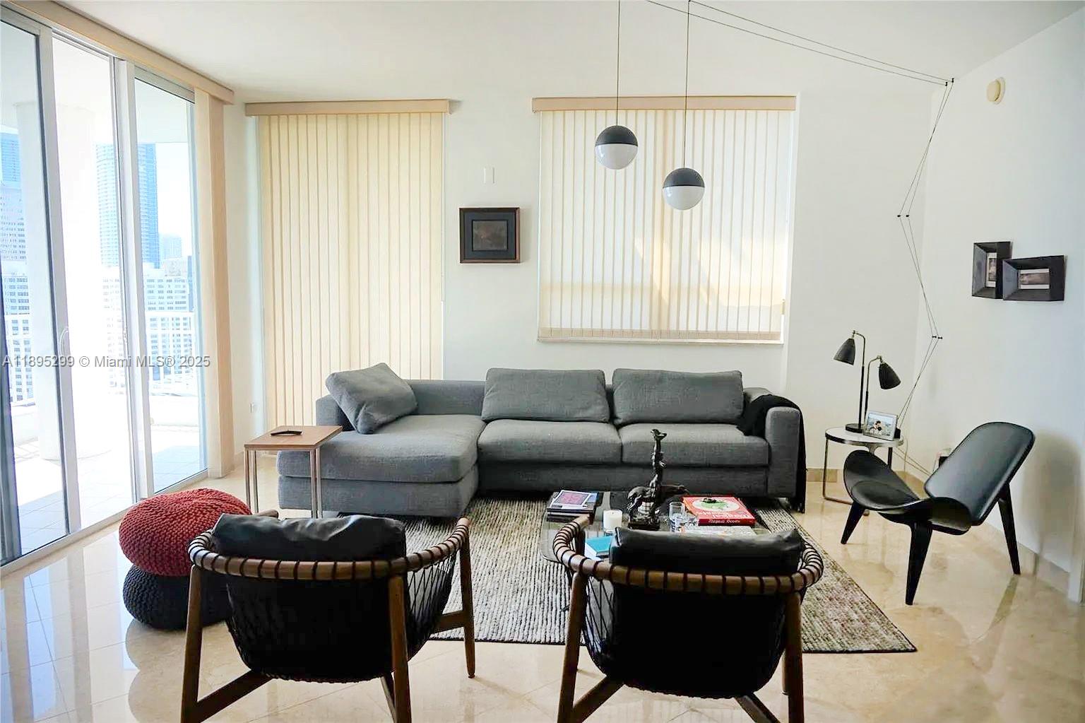 COURTS BRICKELL KEY CONDO - Residential