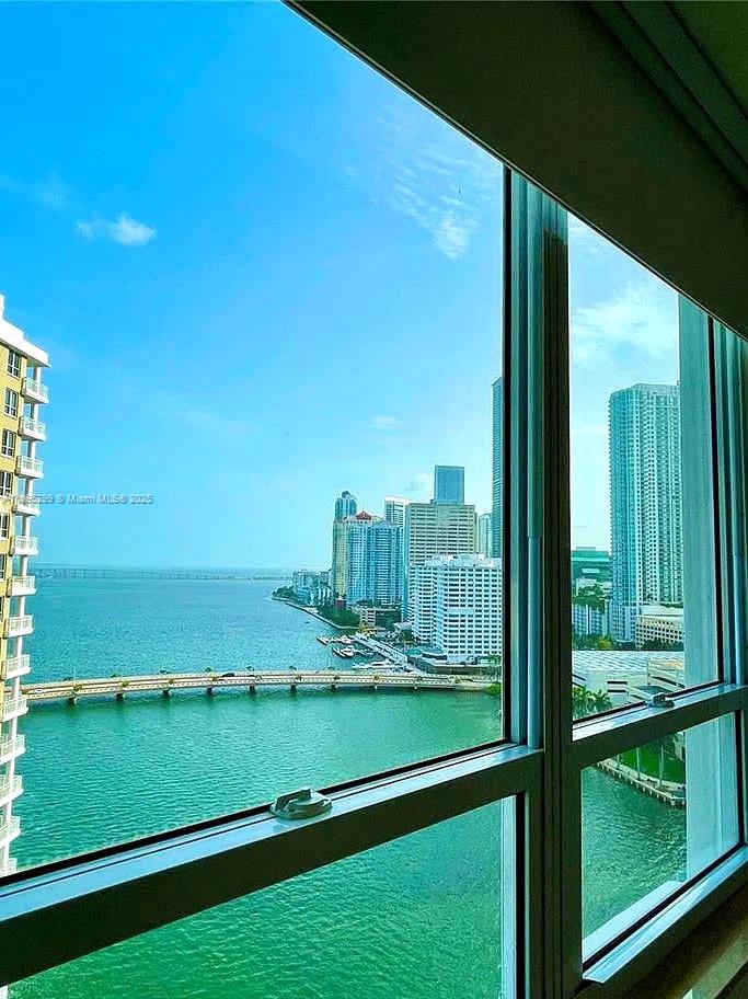 801 Brickell Key Blvd 1901