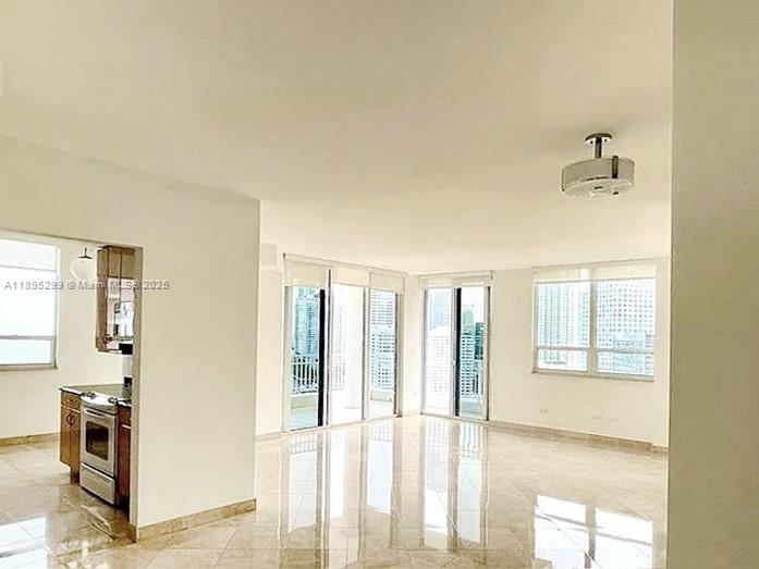 COURTS BRICKELL KEY CONDO - Residential