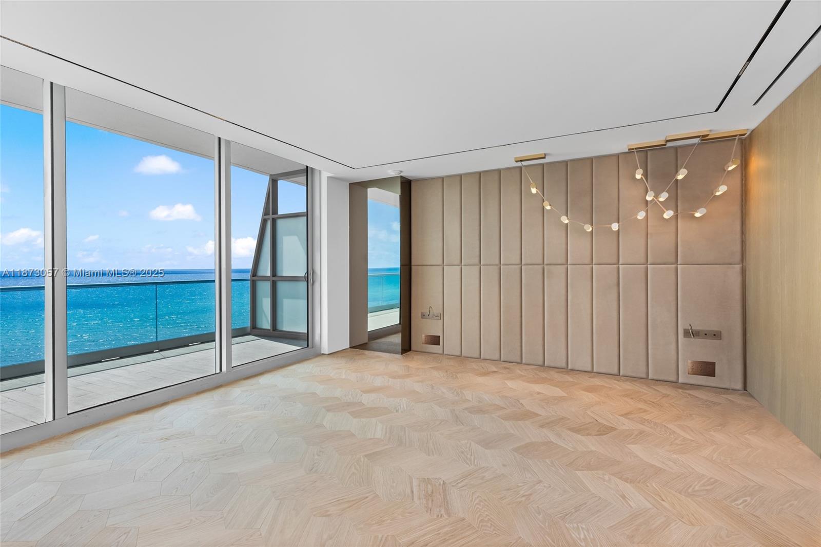 ALTOS DEL MAR NO. 5 - Residential