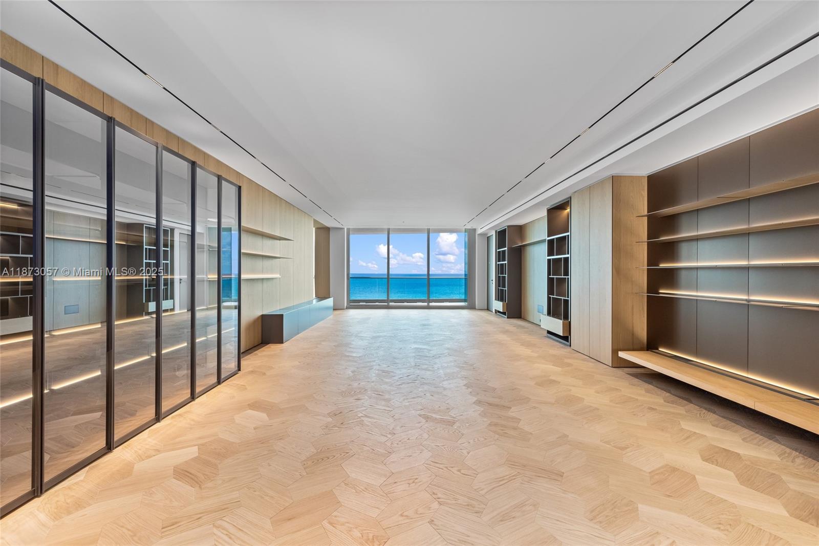 9349 Collins Ave 705