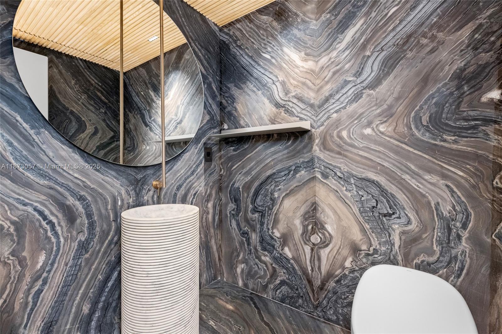 ALTOS DEL MAR NO. 5 - Residential