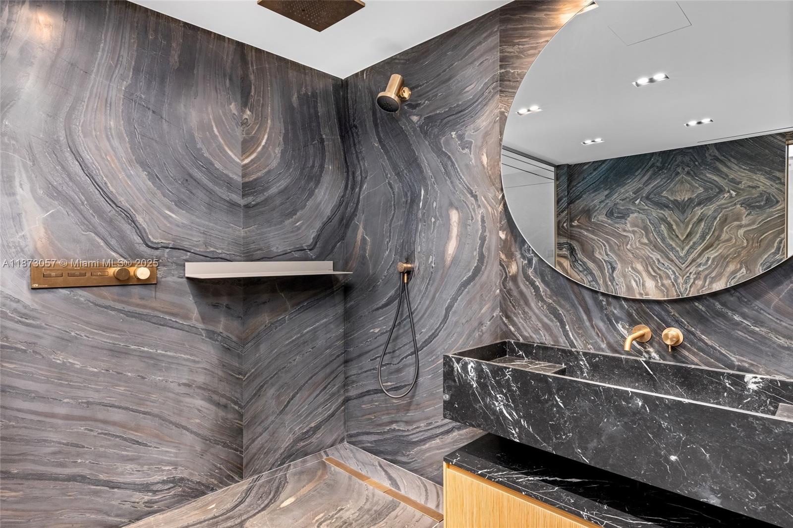 ALTOS DEL MAR NO. 5 - Residential